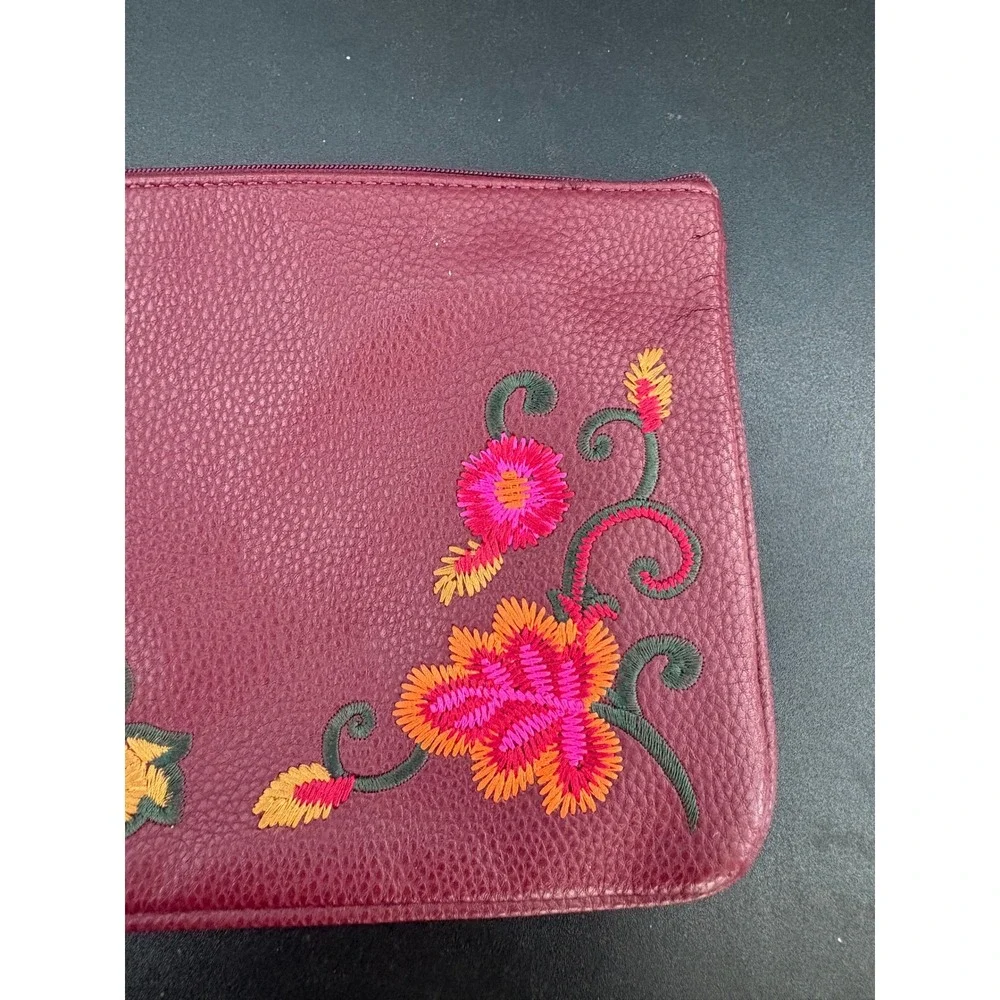 Jewell by Thirty-One Burgundy Faux Leather Floral Embroidered Wristlet Clutch